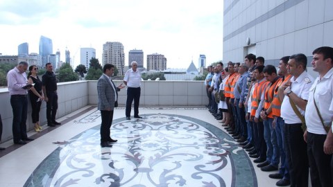 Bakı metrosunda təlim ke&ccedil;dilər - FOTOLAR