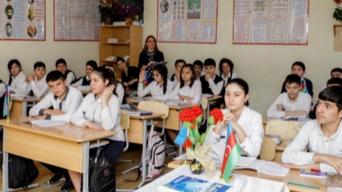 Məktəblərdə qiymətlər 100 bal üzrə hesablanacaq