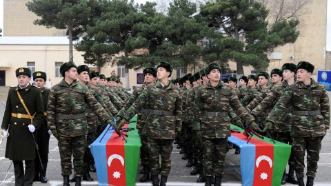 Azərbaycanda hərbi qeydiyyat yaşı DƏYİŞDİRİLİR