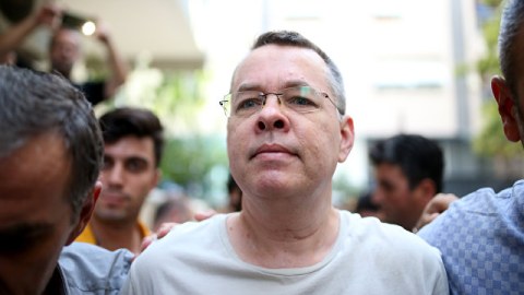 T&uuml;rkiyənin Konstitusiya Məhkəməsi amerikalı rahibin işinə baxacaq