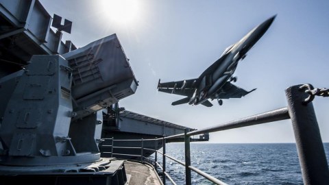 “Rusiya raketlərini məhv edəcəyik” - NATO-dan Moskvaya XƏBƏRDARLIQ