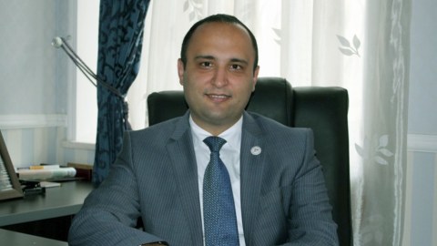 Deputat tələbələrlə bağlı məsələ qaldırdı