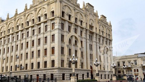 Nazirlikdən Modern.az-ın yazısına REAKSİYA - cinsini dəyişənlər yeni kimlik də ala bilir