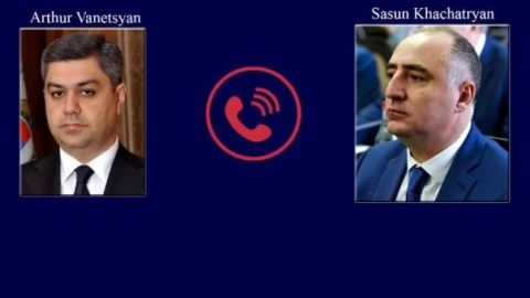 Ermənistanda qalmaqallı səs yazısını aparanlar tutuldu