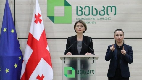 Gürcüstanda prezidentlik üçün 25 namizəd yarışacaq