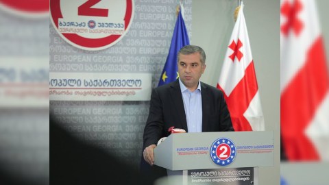 Prezidentliyə namizəd məğlub olduğunu etiraf etdi