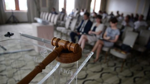195 d&ouml;vlət əmlakı hərraca &ccedil;ıxarılır