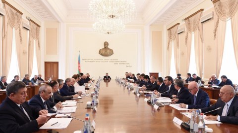 Nazirlər Kabinetinin Ehtiyat Fonduna 100 milyon manat ayrılır