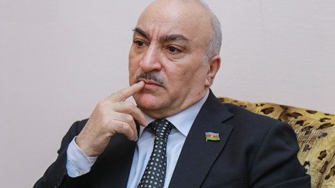 Deputatdan himnlə bağlı qalmaqallı TƏKLİF: “Həcmi azaldılsın”