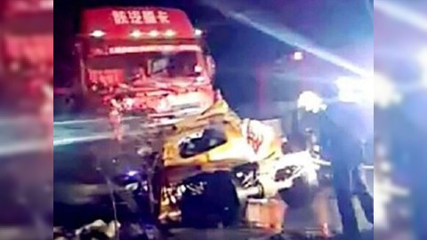 26 avtomobil toqquşdu: 14 ölü