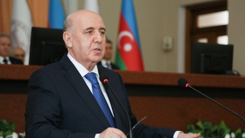 Əhliman Əmiraslanov: “Akademiyada çalışanların əmək haqqı aşağıdır”