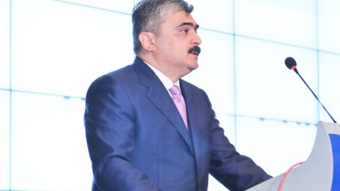 Maliyyə naziri maaş və pensiya artımından DANIŞDI   