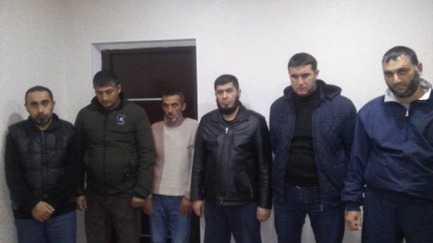 Azərbaycanda bir gəncin ölümünə səbəb olmuş “cinçıxaranlar” həbs edildilər - FOTO   