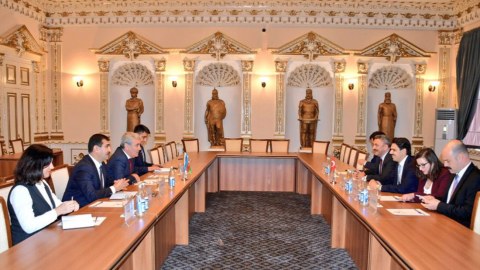 Abdullah Eren: “Türkiyədə qanunsuz yaşayan azərbaycanlılara dəstək göstərəcəyik”