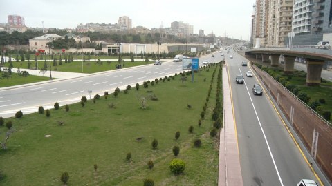 Sürücülərə daha bir bəd XƏBƏR – Babək prospektində körpüyə giriş bağlanır