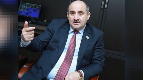 Deputat nazirə sual etdi: “Niyə nəvələr bu siyahıya daxil edilməyib?”