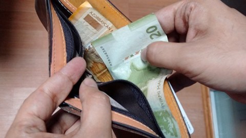 Pensiya qanununa səs-küylü DƏYİŞİKLİK edildi