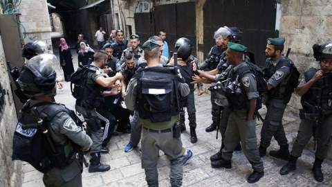 Ermənistandan saxta diplom alan 40 israilli həkim saxlanıldı
