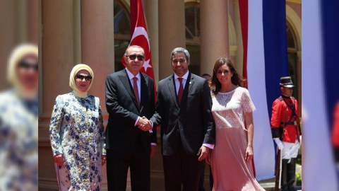 Ərdoğan Paraqvaya getdi