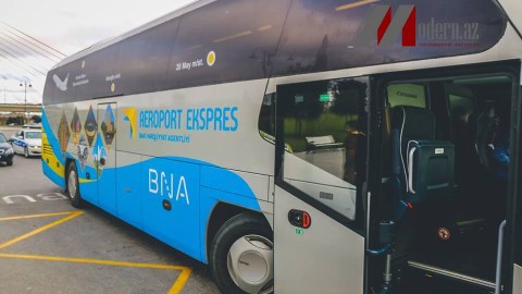 Aeroporta gedən avtobusların g&ouml;r&uuml;n&uuml;ş&uuml; dəyişdirildi &ndash; FOTO