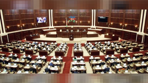 Parlament TƏSDİQLƏDİ: Azərbaycan Psixoloqlar Şurası yaradılacaq
