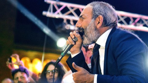 Nikol Paşinyan rəqiblərini parlamentə buraxmadı - Ermənistanda seçkilərin nəticələri ELAN OLUNDU   