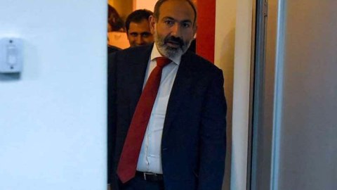 Paşinyanı 3 problem GÖZLƏYİR