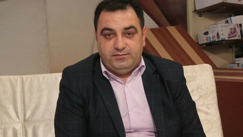 7-ci sinif şagirdi ilə evlənən Mirismayıl müəllim işləməyib