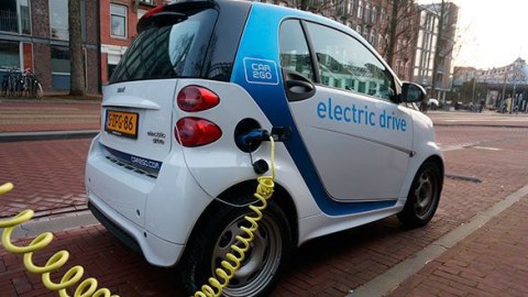 “Elektromobil inqilabı” Azərbaycana da çatıb   