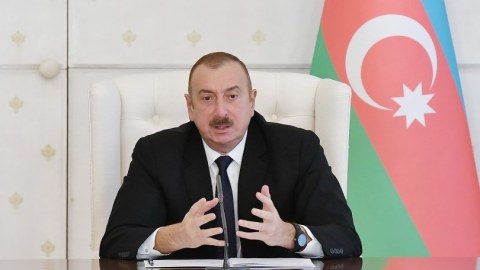 Prezident vergi və gömrükdəki islahatlardan DANIŞDI   