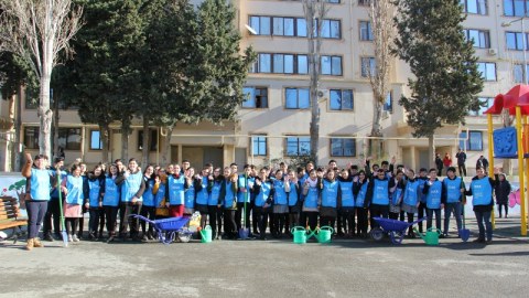 Leyla Əliyevanın təşəbbüsü ilə “Bizim həyət” layihəsi davam edir