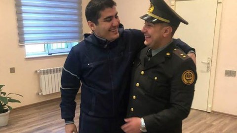 Mehman Hüseynov Əli Abdalovla barışdı - VİDEO