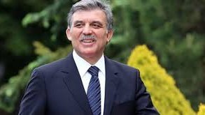 G&uuml;l&uuml;n yeni partiya quracağı iddiasına reaksiyası