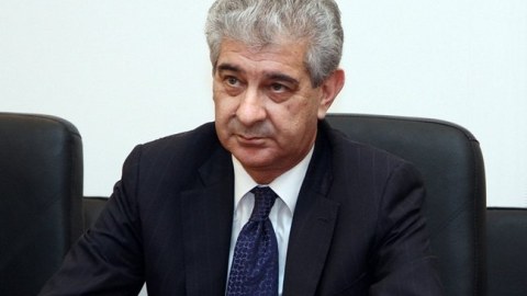 Əli Əhmədov təmtərağı sevmirmiş...