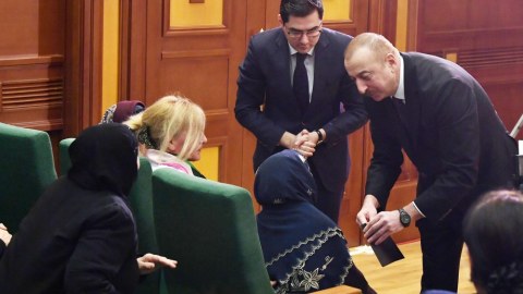  “Zəng edəndə ki, etiraz aksiyasına gəl, deyirdim səbrli olun” – Şəhid polislərin vərəsələrindən Prezidentə TƏŞƏKKÜR   