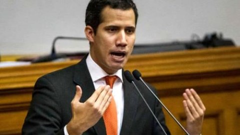 M&uuml;vəqqəti prezident Braziliyadan k&ouml;mək istəyir