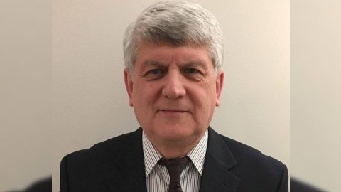 Virciniya ştatında yaşayan azərbaycanlı professor   