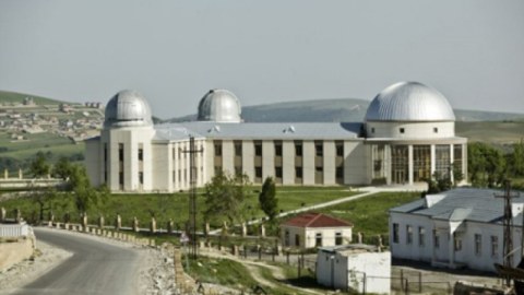 Zəlzələ Şamaxı Rəsədxanasını da &ccedil;atlatdı - FOTOLAR