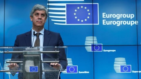 &ldquo;Transparency International&rdquo; Avroqrupu tənqid etdi