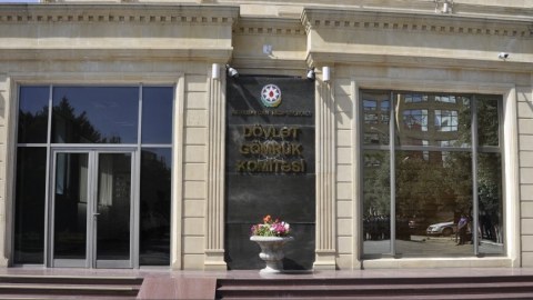 Gömrük Komitəsindən hay-küylü məsələylə bağlı açıqlama: “Eyni maldan 3 ədəd gətirilərsə...”
