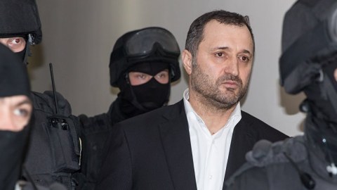 Keçmiş baş nazir oğlunun 650 milyon dolları müsadirə edilir