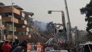 T&uuml;rkiyədə daha bir yaşayış bınasında u&ccedil;ma təhl&uuml;kəsi