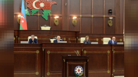 Milli Məclis bu gün 32 məsələyə görə iclas çağırıb - GÜNDƏLİK   