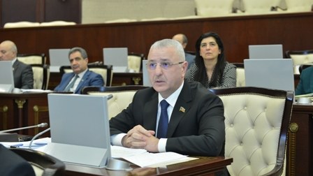 “Gənclər siyasəti haqqında” qanuna dəyişikliklər birinci oxunuşda qəbul edildi - YENİLƏNİB