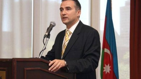 İlham Əliyev keçmiş səfiri yeni vəzifəyə təyin etdi