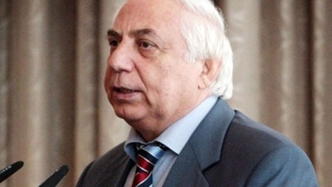Hadi Rəcəbli: “Xocalı soyqırımı qalıb bir tərəfdə, başqa şeylərlə məşğuldurlar”   