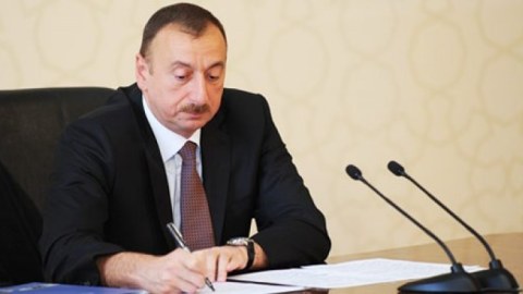 Azərbaycanda iki yeni Prezident təqa&uuml;d&uuml; təsis edildi &nbsp;