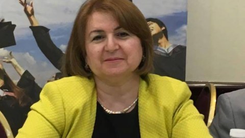 Kanadada Azərbaycan dilindən dərs deyən müəllim - Yeganə xanımın arzusu - FOTOLAR   