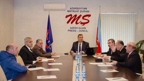 Mətbuat Şurası: ““Təzadlar”ın “qara siyahı”ya salınması vətəndaşların şikayəti ilə bağlıdır”
