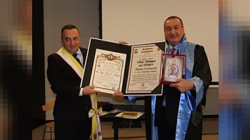 Deputat: “O spikerdən yubiley medalını qəbul etməyi mənliyimə sığışdırmadım” - MÜSAHİBƏ